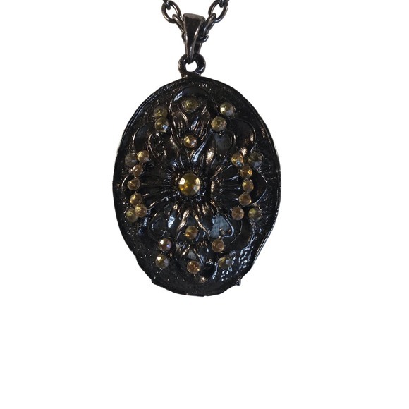 Gunmetal & Black Pendant‎ Necklace - Picture 6 of 6